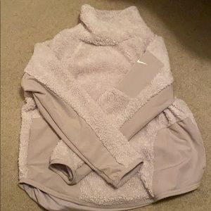 Fuzzy Nike pullover